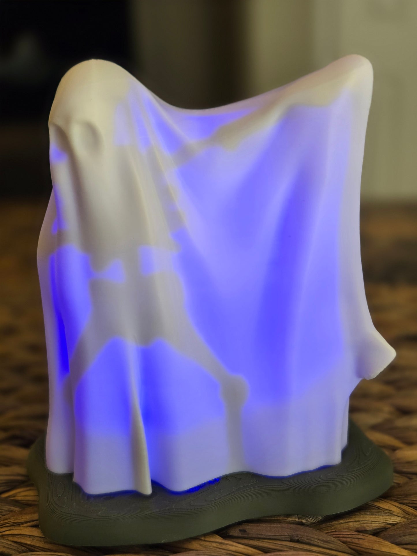 Un Dabbing Ghost